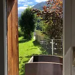 Laura * Wilderswil