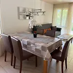Apartament Laura *